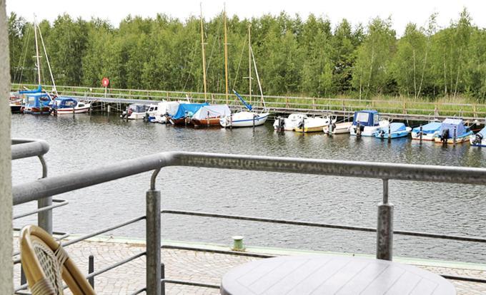 Hotel Zur Bruecke Greifswald Rum bild